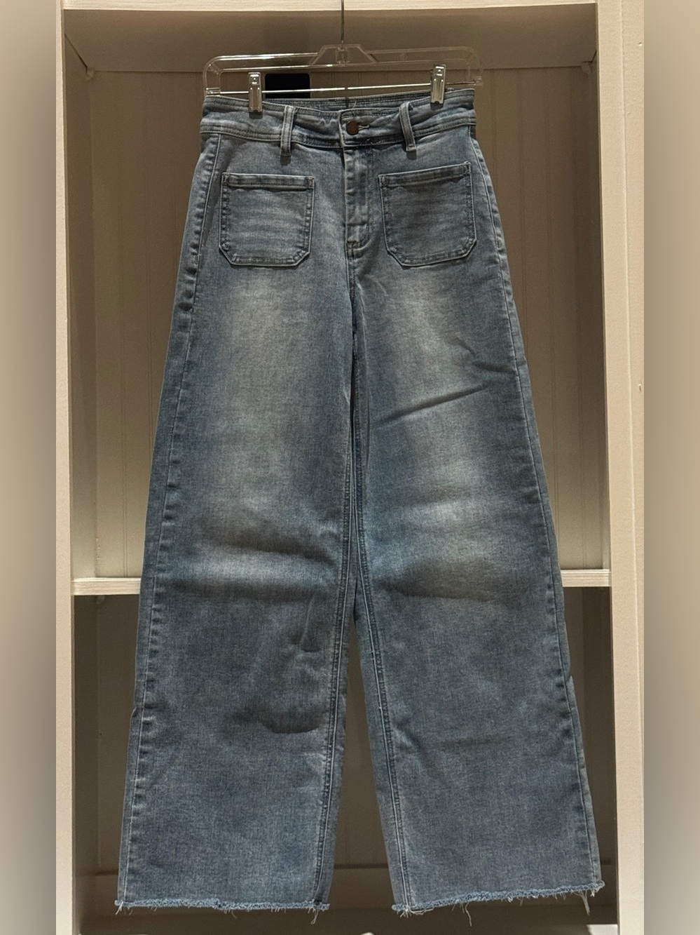Oak New York Wide Leg Cropped Jeans Size 2/26 Light Wash Raw Hem